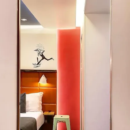 Hotel Aulivia Opera 4*